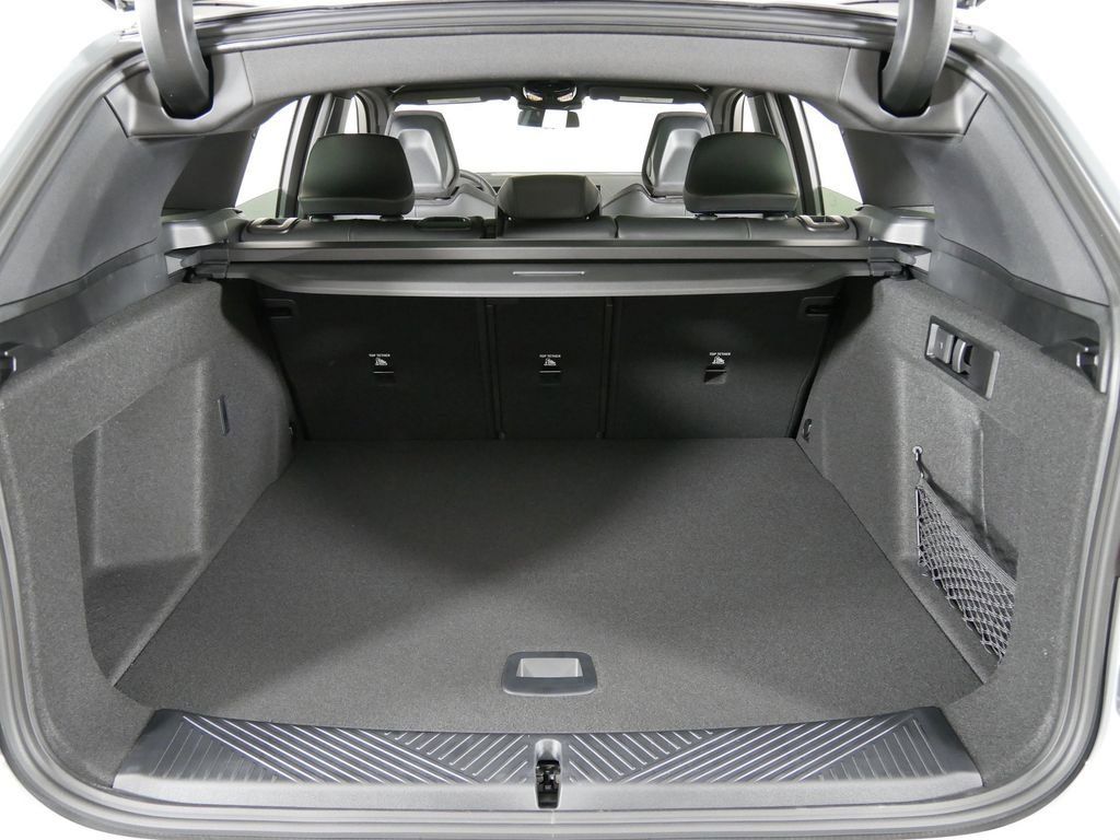 Thumbnail: 2026 BMW X3 - 28