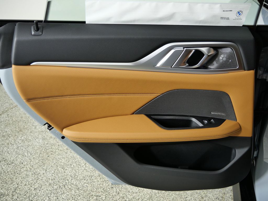 Thumbnail: 2026 BMW i4 - 29