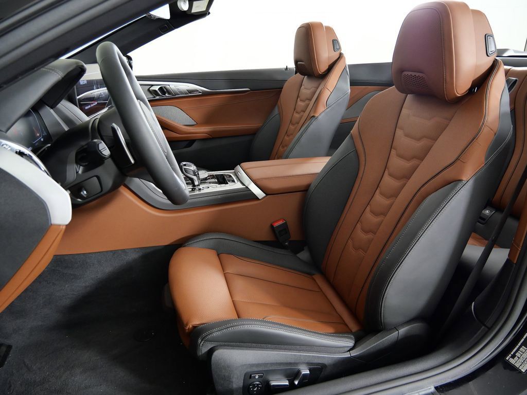 Thumbnail: 2026 BMW 8 Series - 35