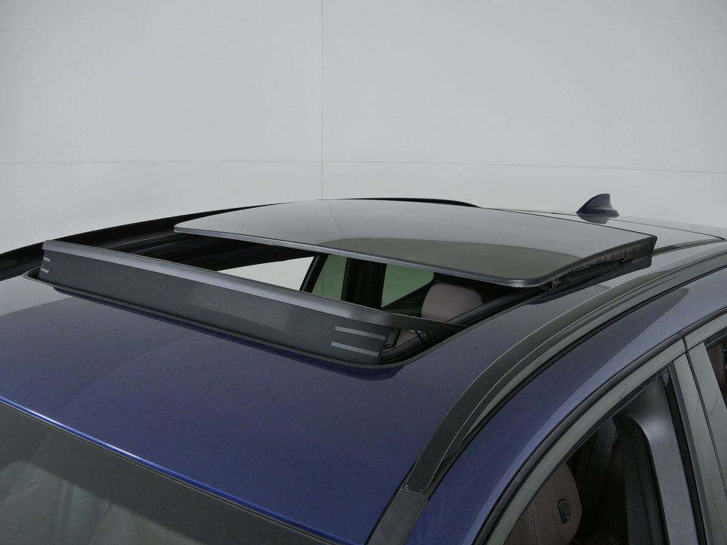 Thumbnail: 2024 BMW X3 - 22