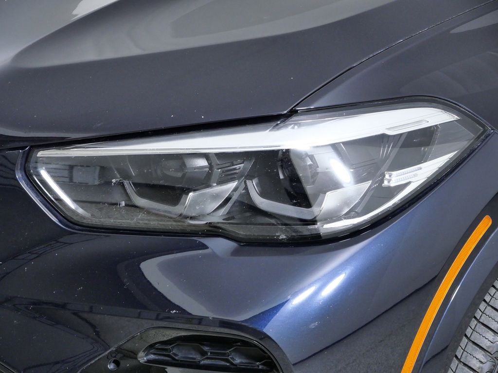 Thumbnail: 2023 BMW X5 - 4