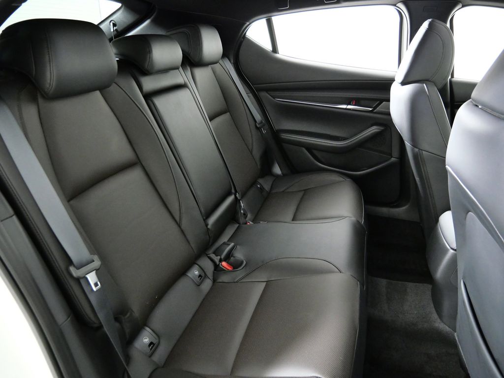 Thumbnail: 2025 Mazda Mazda3 - 26