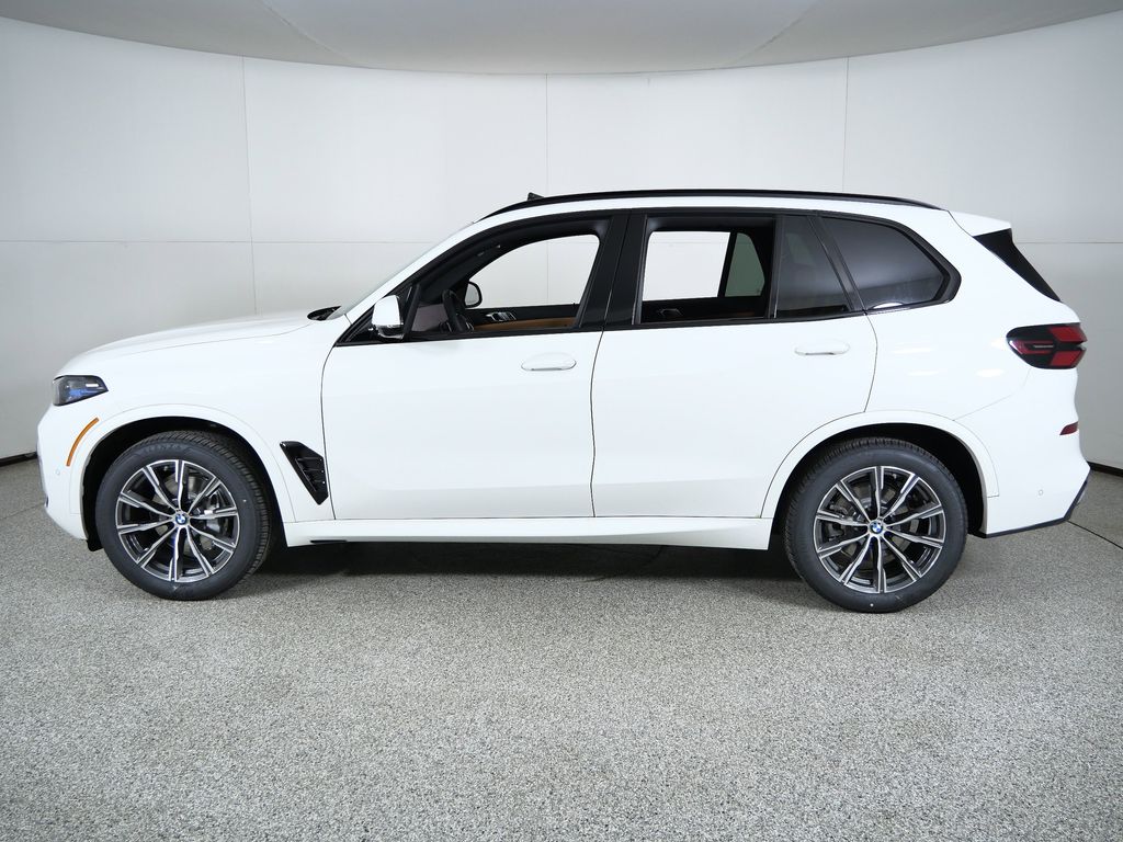 Thumbnail: 2026 BMW X5 - 15