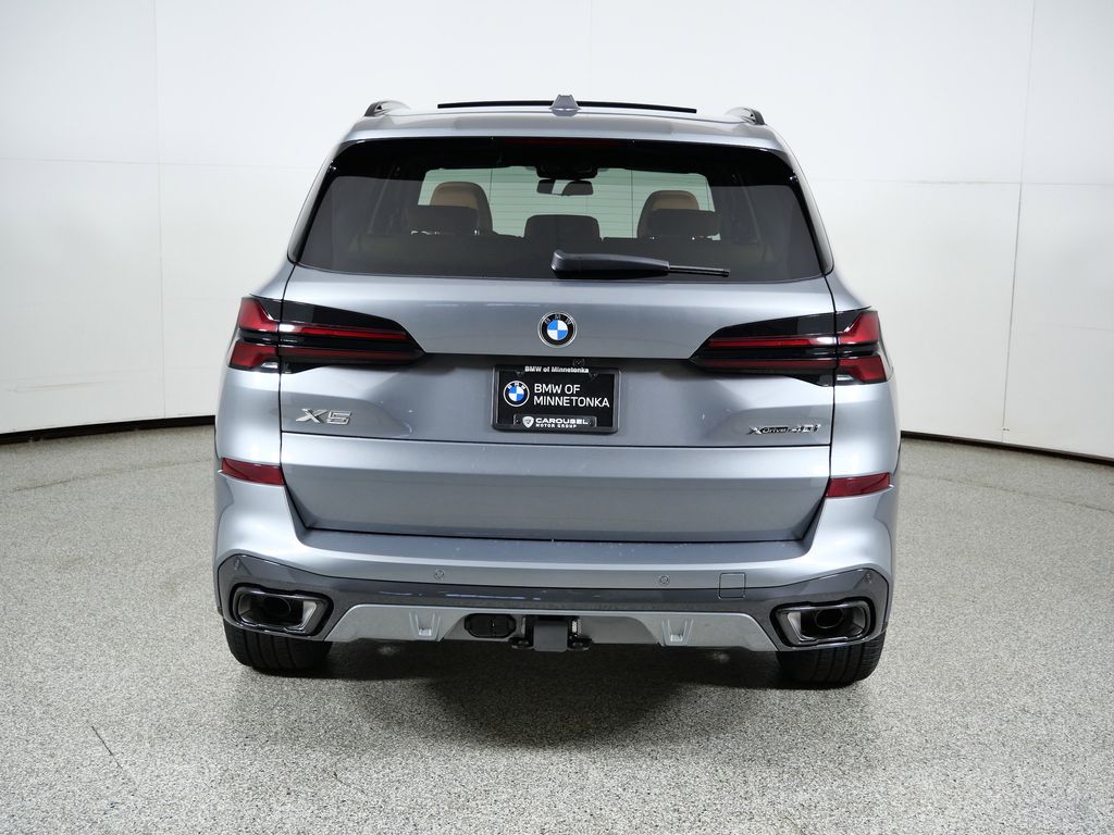 Thumbnail: 2026 BMW X5 - 10
