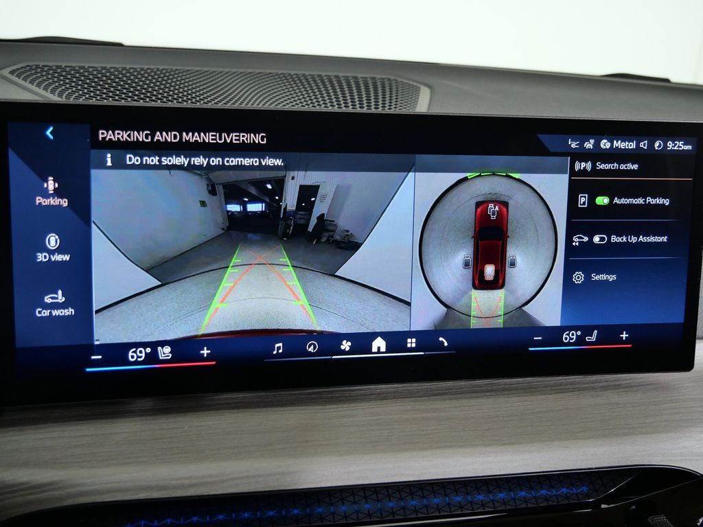 Thumbnail: 2026 BMW i4 - 49