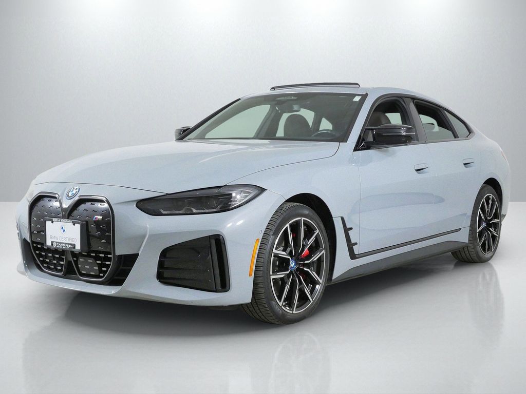 Thumbnail: 2023 BMW i4 - 1