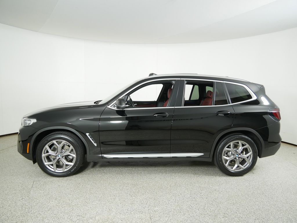 Thumbnail: 2022 BMW X3 - 17