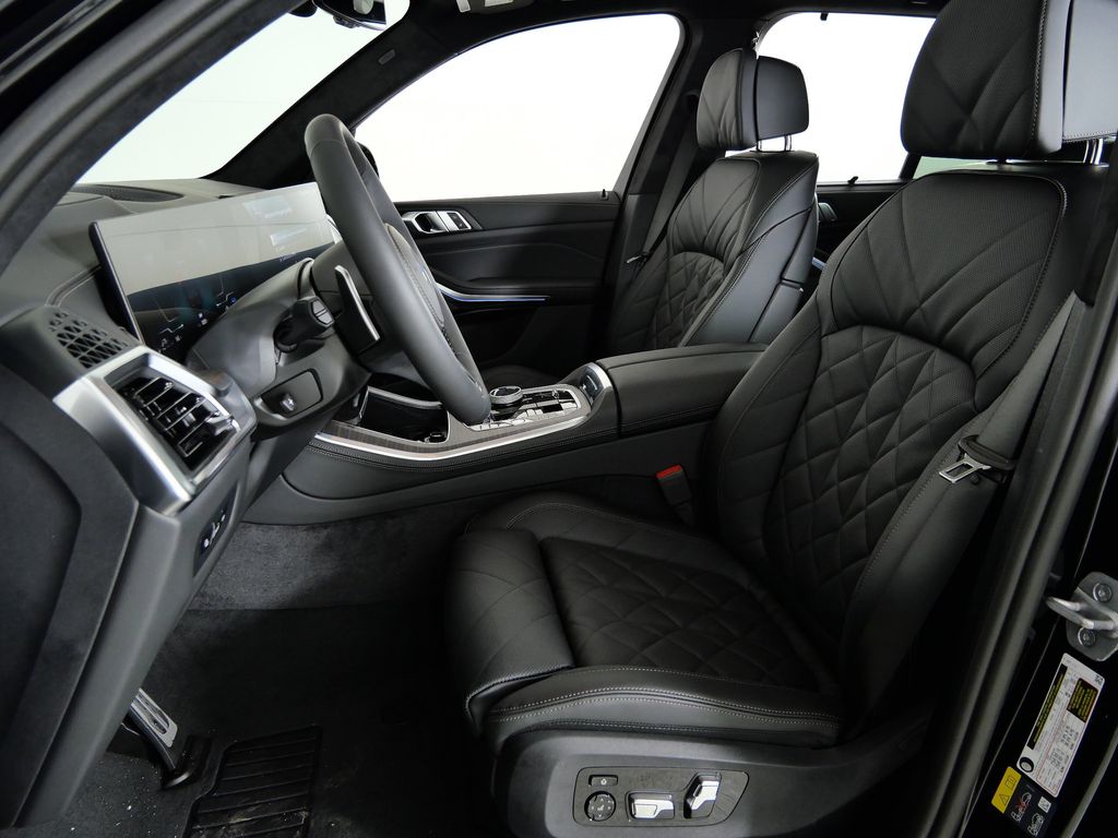 Thumbnail: 2026 BMW X5 - 36