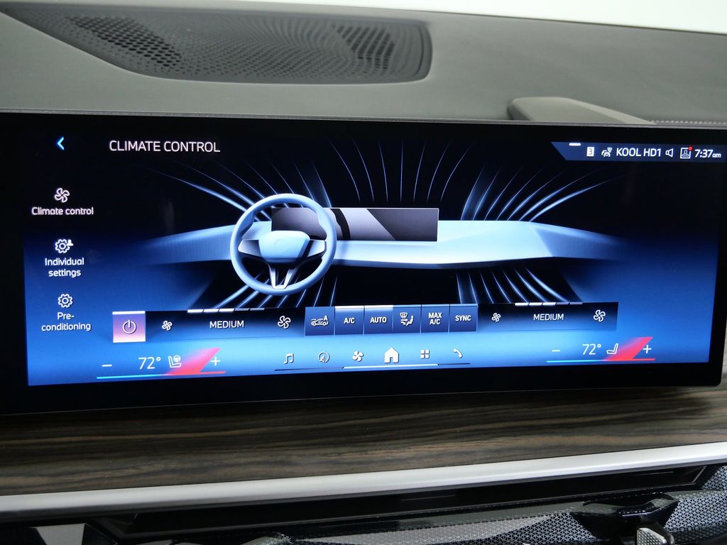 Thumbnail: 2026 BMW X7 - 46