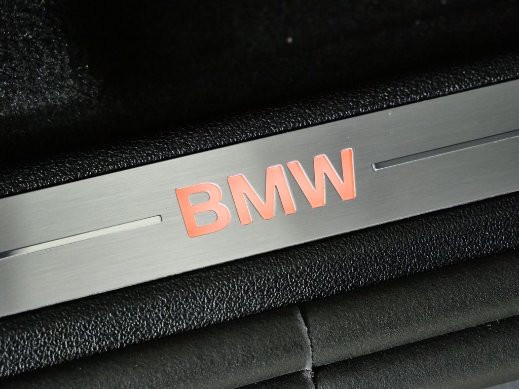 Thumbnail: 2026 BMW X5 - 23