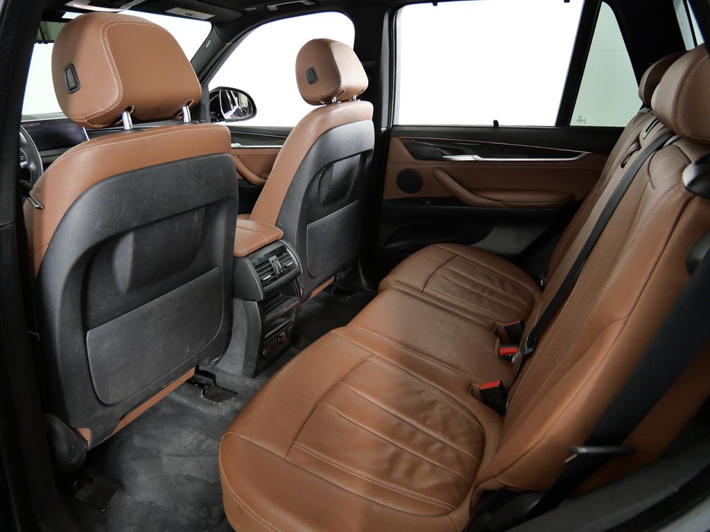 Thumbnail: 2018 BMW X5 - 32