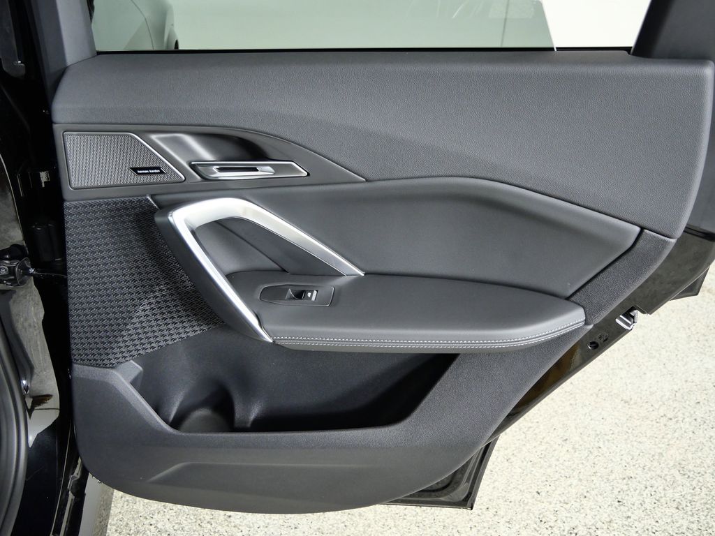 Thumbnail: 2026 BMW X1 - 23