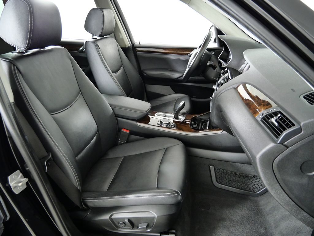 Thumbnail: 2016 BMW X3 - 22