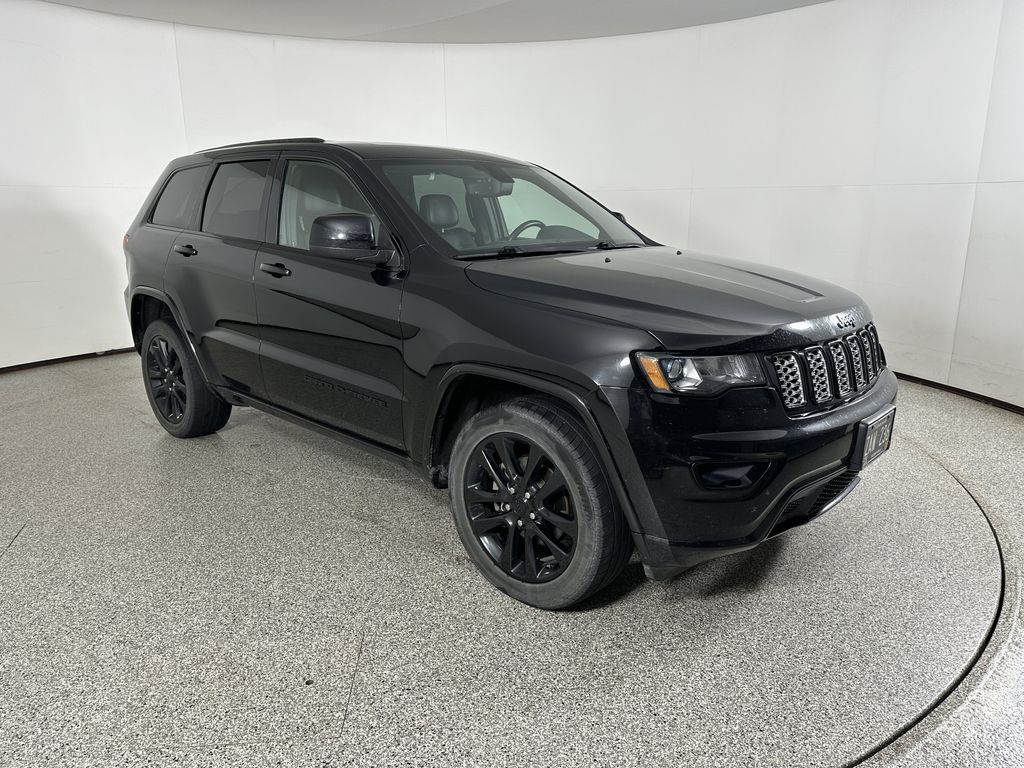Thumbnail: 2019 Jeep Grand Cherokee - 4