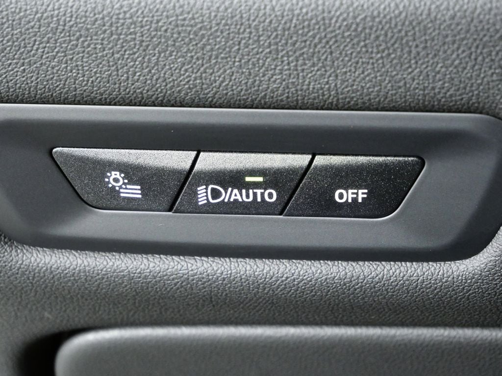 Thumbnail: 2026 BMW X5 - 43