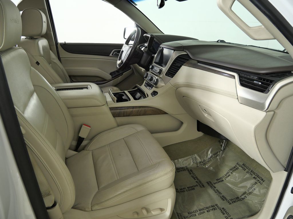 Thumbnail: 2018 GMC Yukon XL - 21