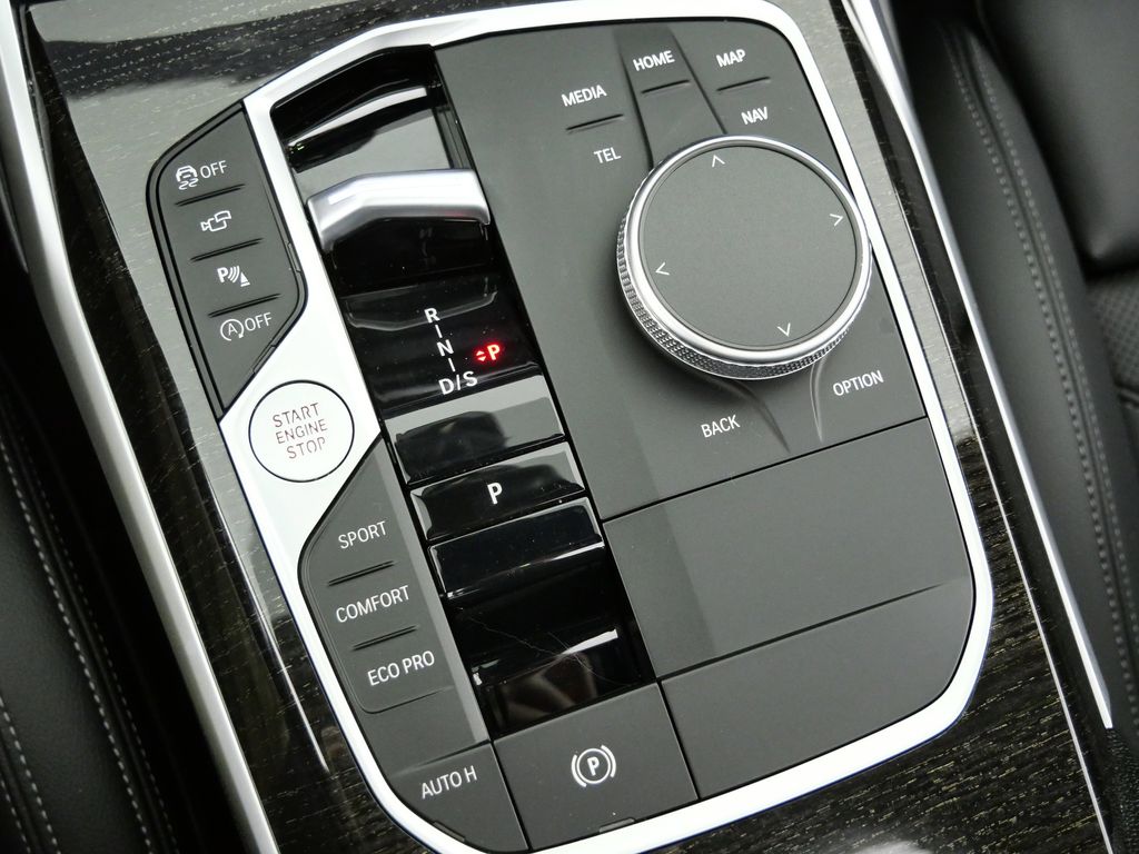 Thumbnail: 2023 BMW 3 Series - 51