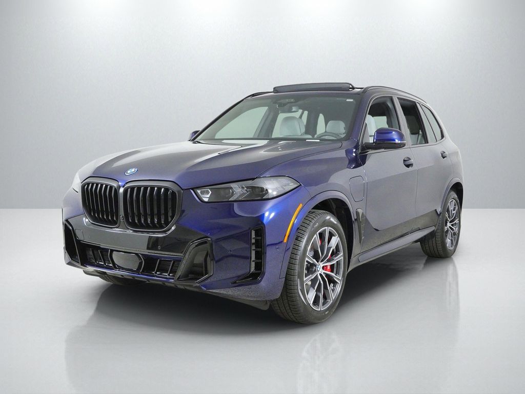 Thumbnail: 2026 BMW X5 - 1
