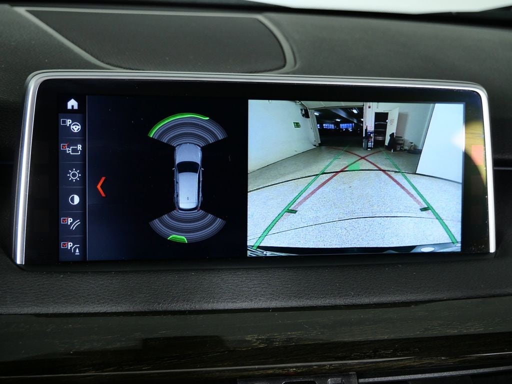 Thumbnail: 2018 BMW X5 - 50