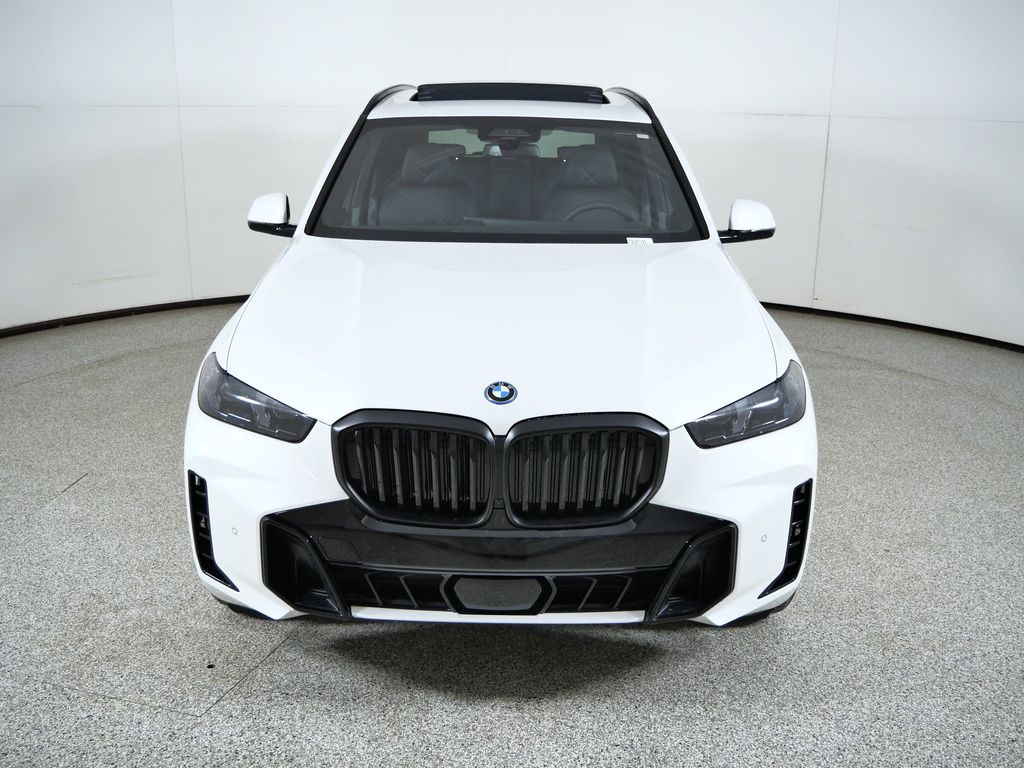 Thumbnail: 2026 BMW X5 - 16