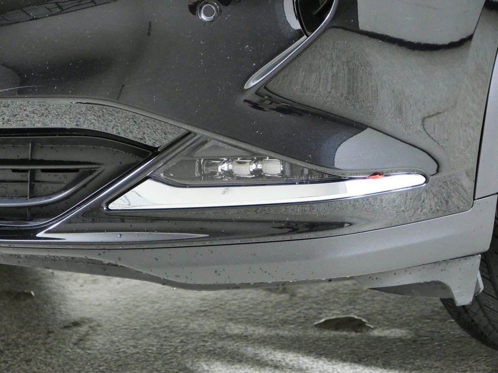 Thumbnail: 2024 Acura MDX - 4