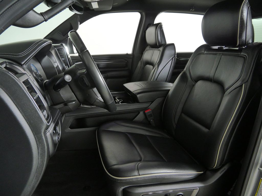 Thumbnail: 2022 RAM 1500 - 33