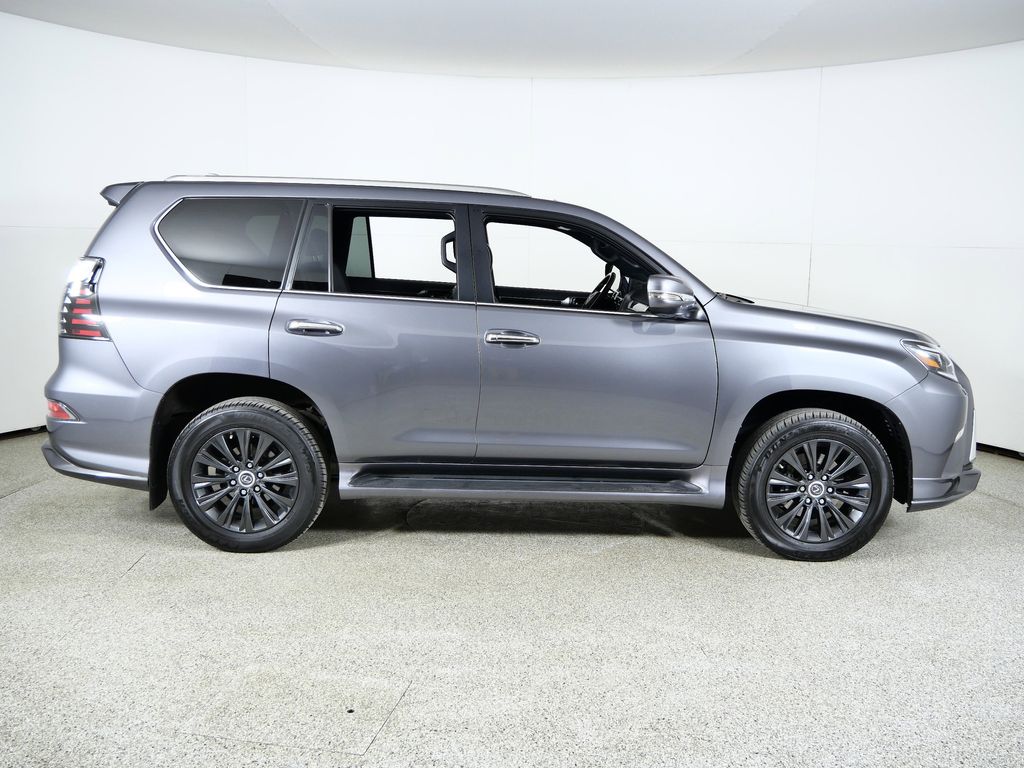 Thumbnail: 2023 Lexus GX - 9