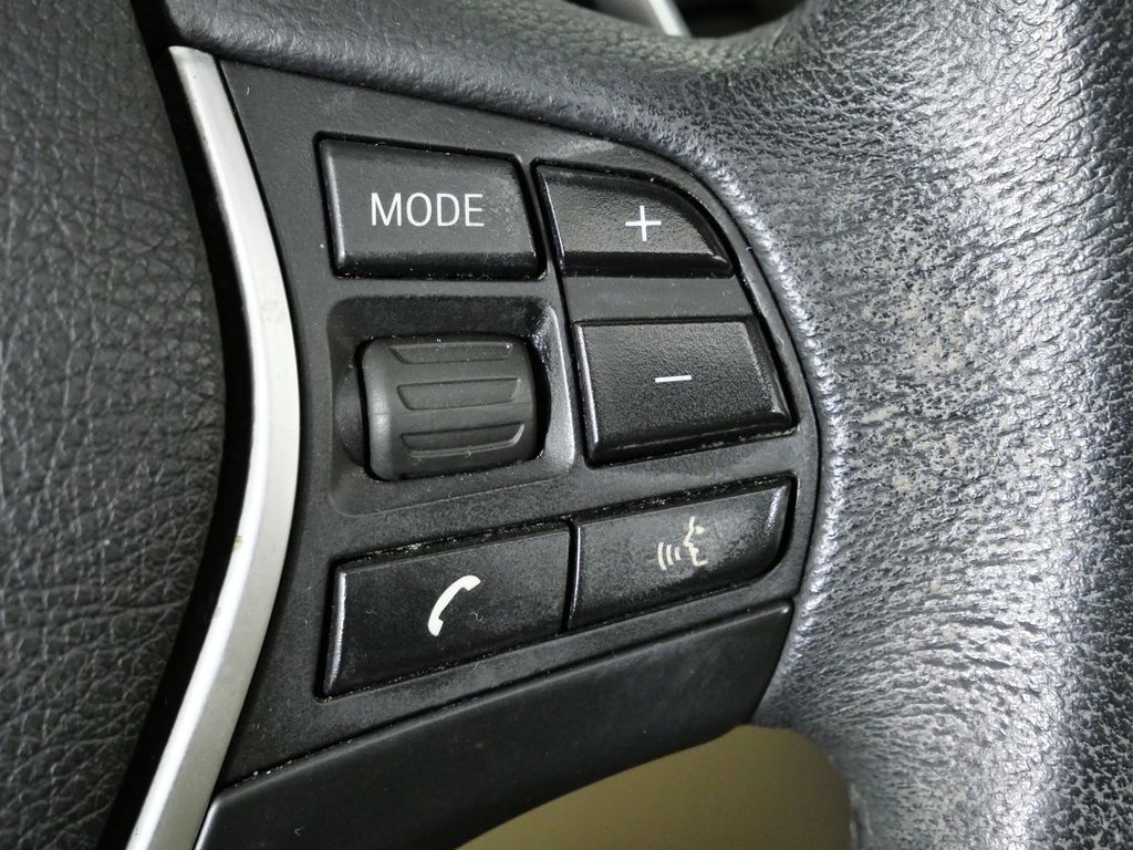 Thumbnail: 2015 BMW 3 Series - 41