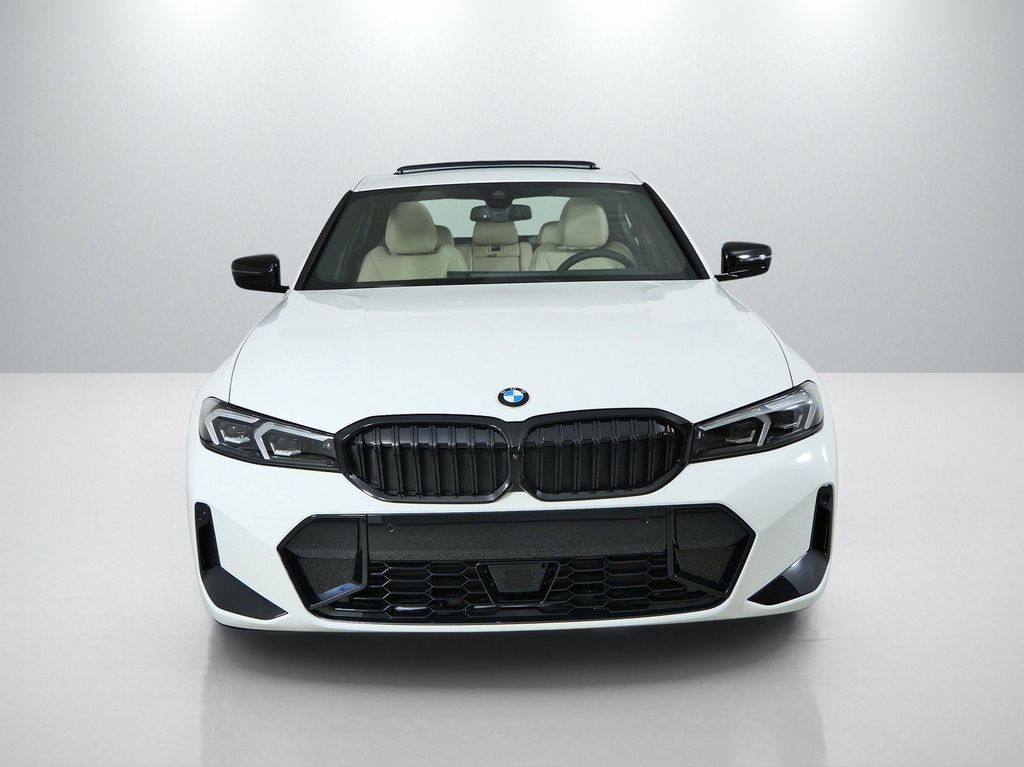 Thumbnail: 2026 BMW 3 Series - 2