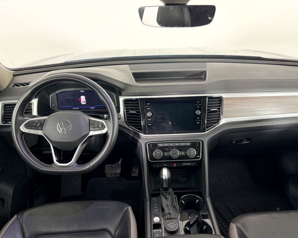 Thumbnail: 2021 Volkswagen Atlas - 9