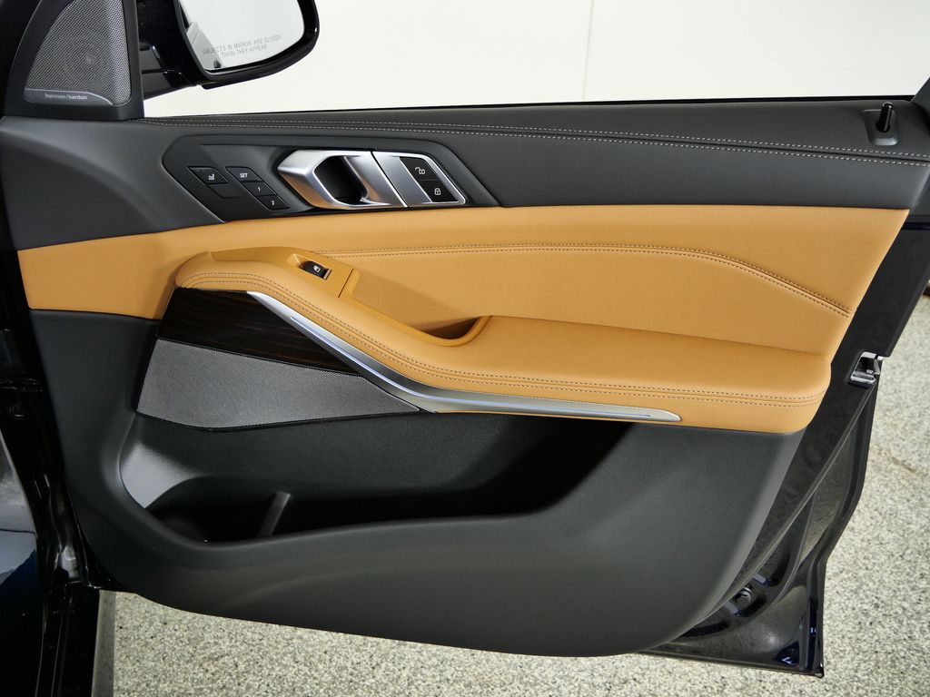 Thumbnail: 2026 BMW X5 - 19