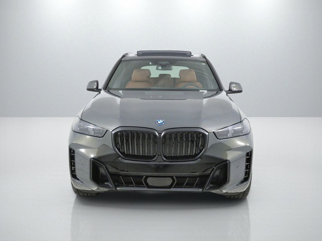 Thumbnail: 2026 BMW X5 - 2