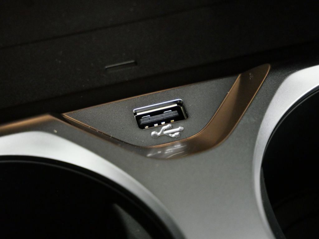 Thumbnail: 2026 BMW 8 Series - 50