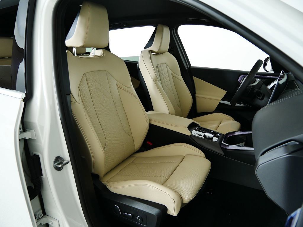 Thumbnail: 2026 BMW X3 - 20