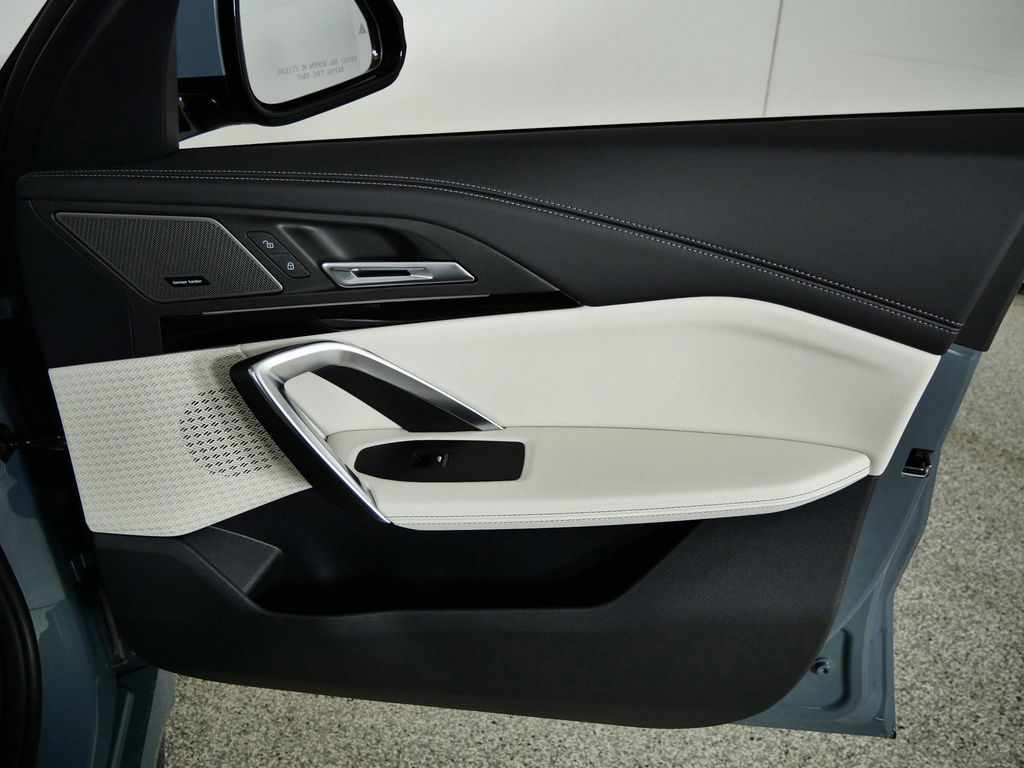 Thumbnail: 2026 BMW X1 - 19