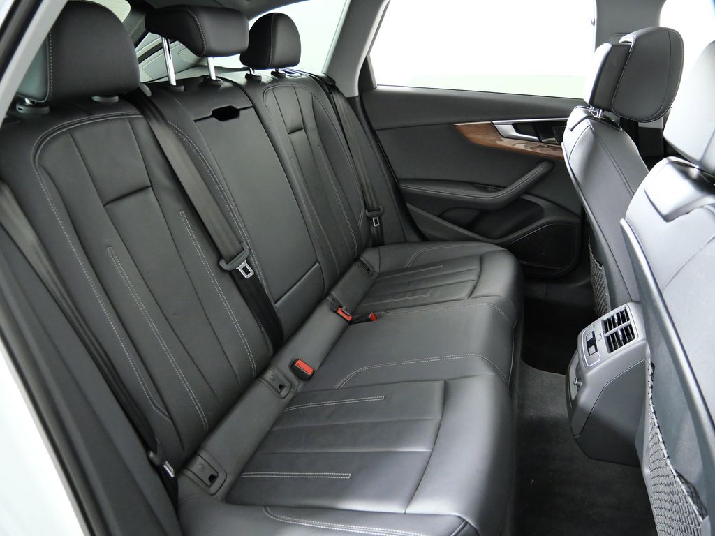 Thumbnail: 2021 Audi A4 - 28