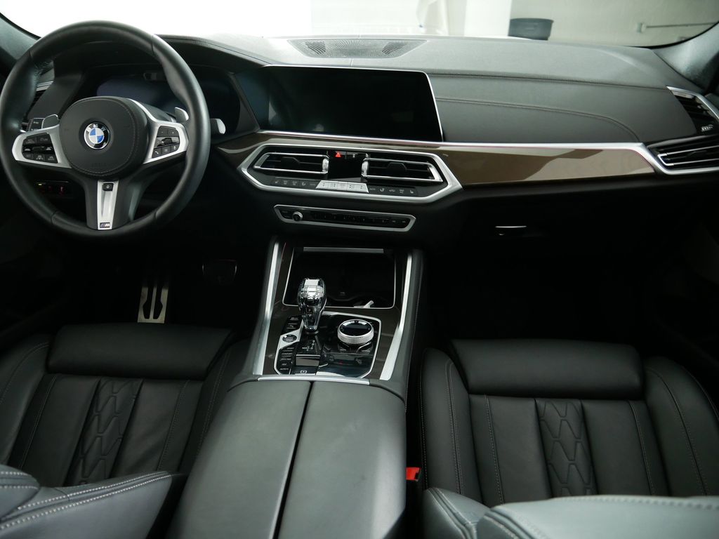 2023 BMW X6 xDrive40i 8
