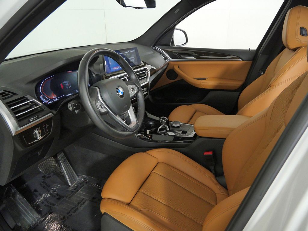Thumbnail: 2023 BMW X3 - 38