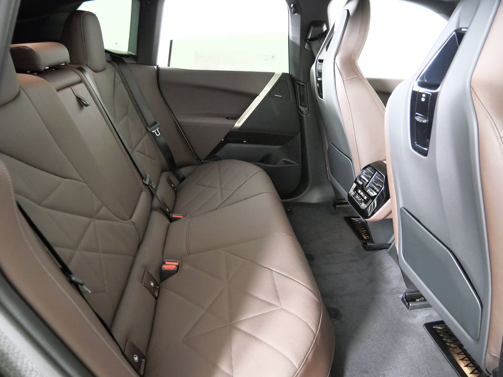 Thumbnail: 2026 BMW iX - 25