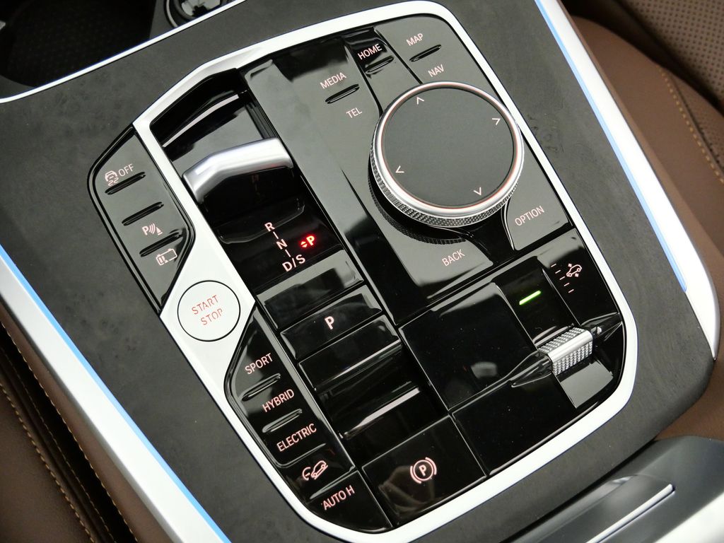 Thumbnail: 2026 BMW X5 - 48