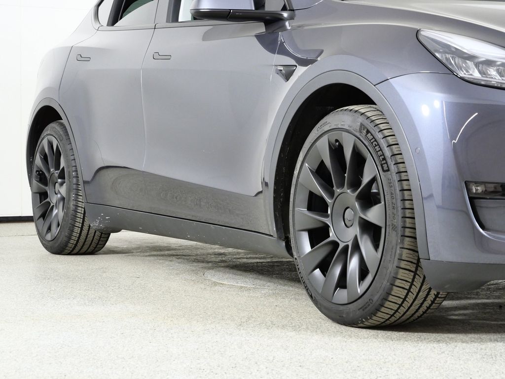 Thumbnail: 2021 Tesla Model Y - 7