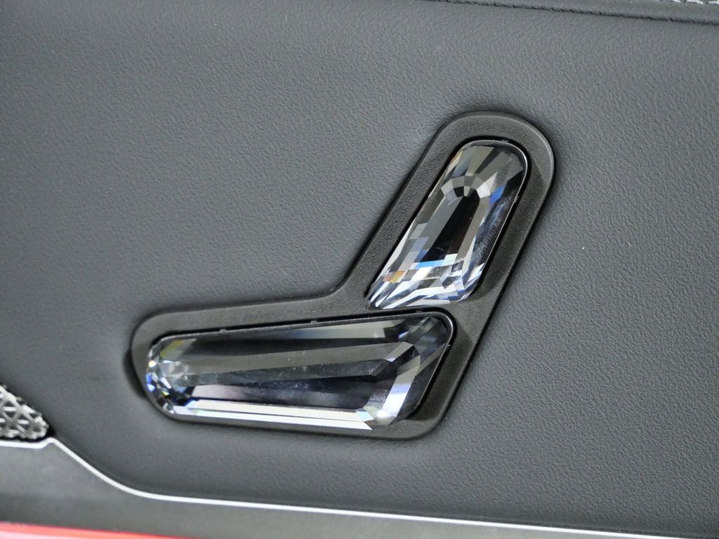 Thumbnail: 2025 BMW 7 Series - 24