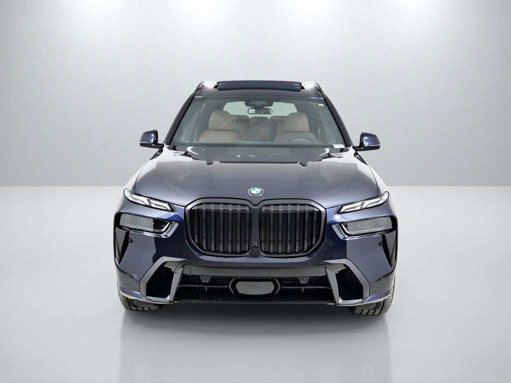 Thumbnail: 2026 BMW X7 - 3