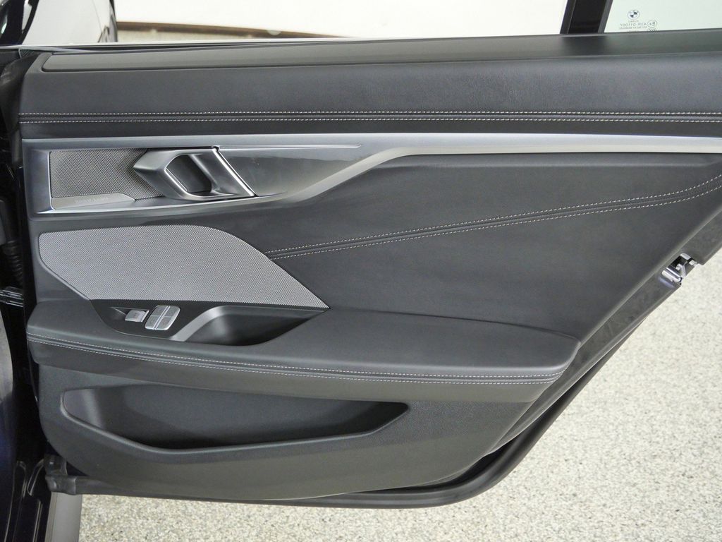 Thumbnail: 2026 BMW 8 Series - 24