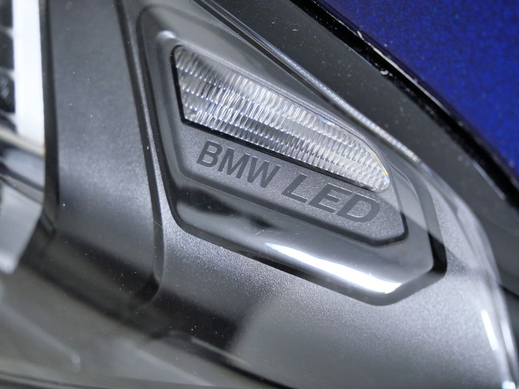 Thumbnail: 2023 BMW 3 Series - 5