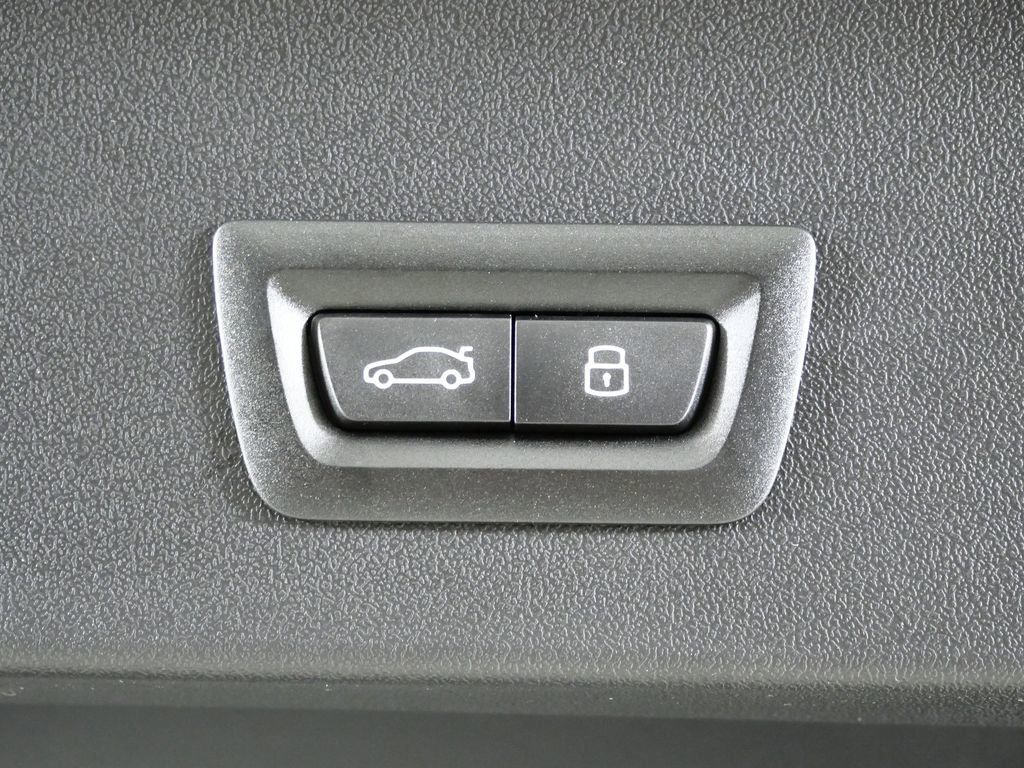 Thumbnail: 2026 BMW X3 - 31