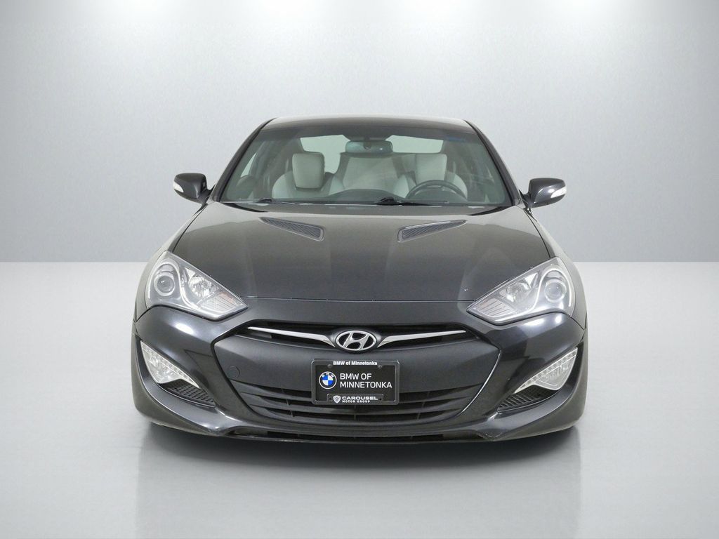 Thumbnail: 2015 Hyundai Genesis - 2