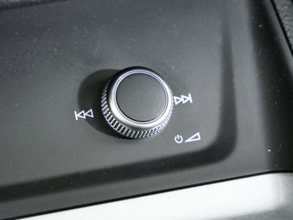 Thumbnail: 2022 Audi Q3 - 48