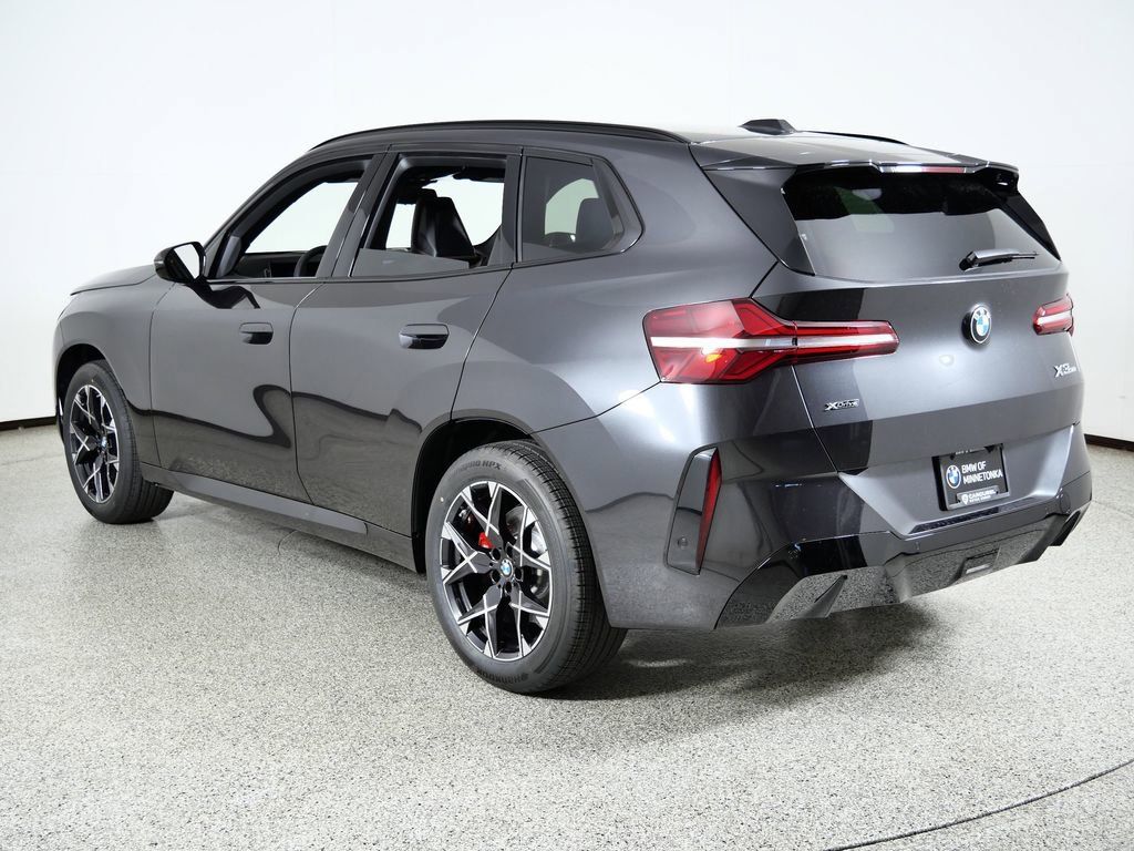 Thumbnail: 2026 BMW X3 - 16