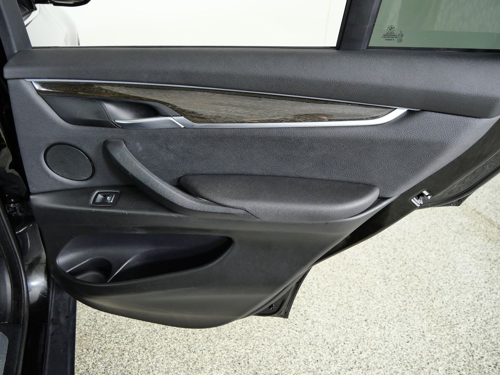 Thumbnail: 2018 BMW X5 - 25